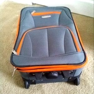 Carry on luggage bag